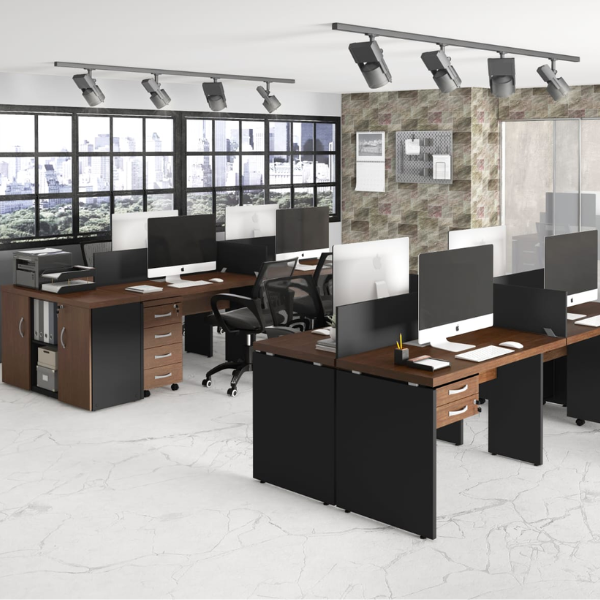 Plataforma de Trabalho com Pé Painel